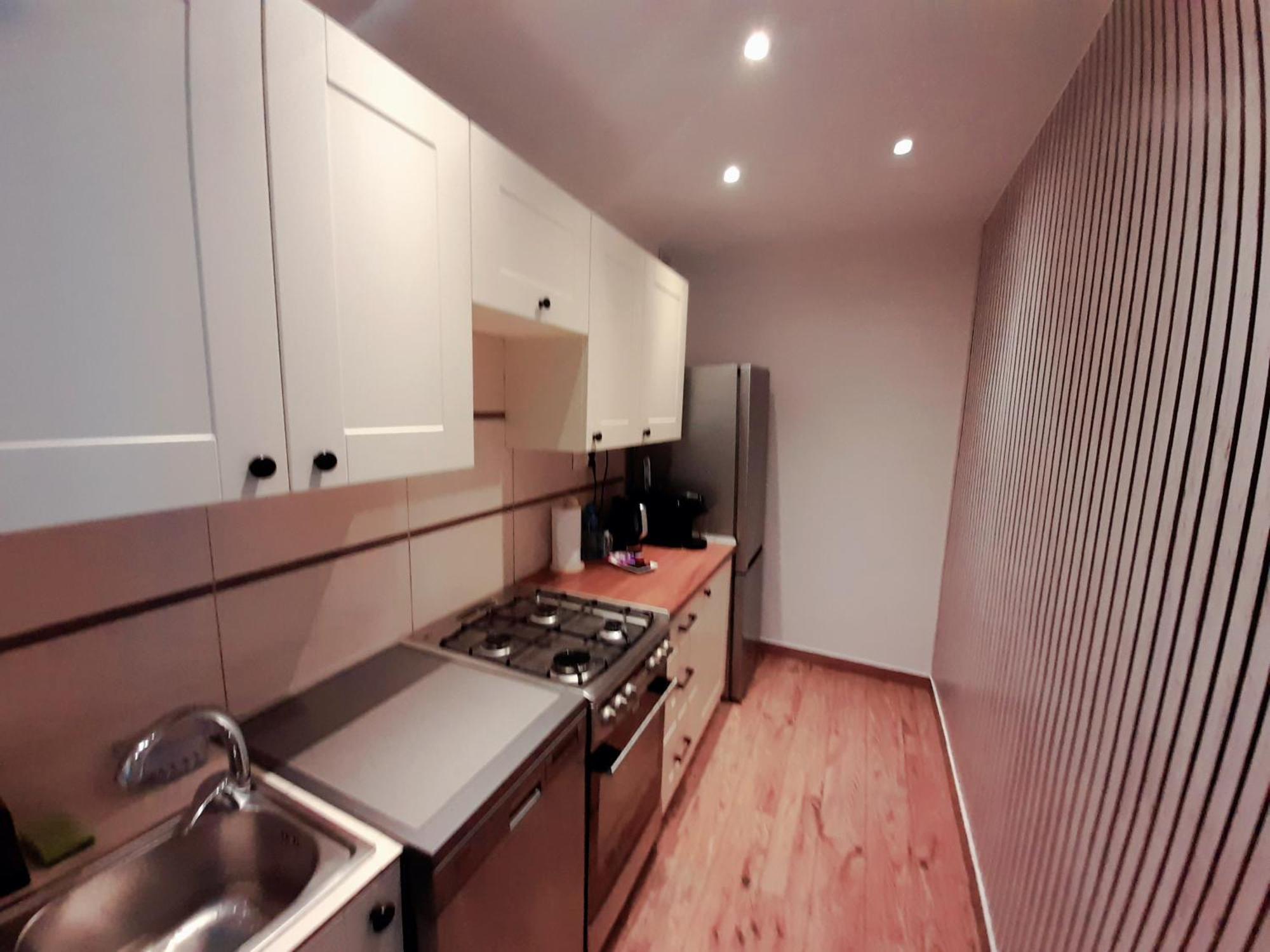 Apartament Superjednostka คาโตวีตเซ ภายนอก รูปภาพ