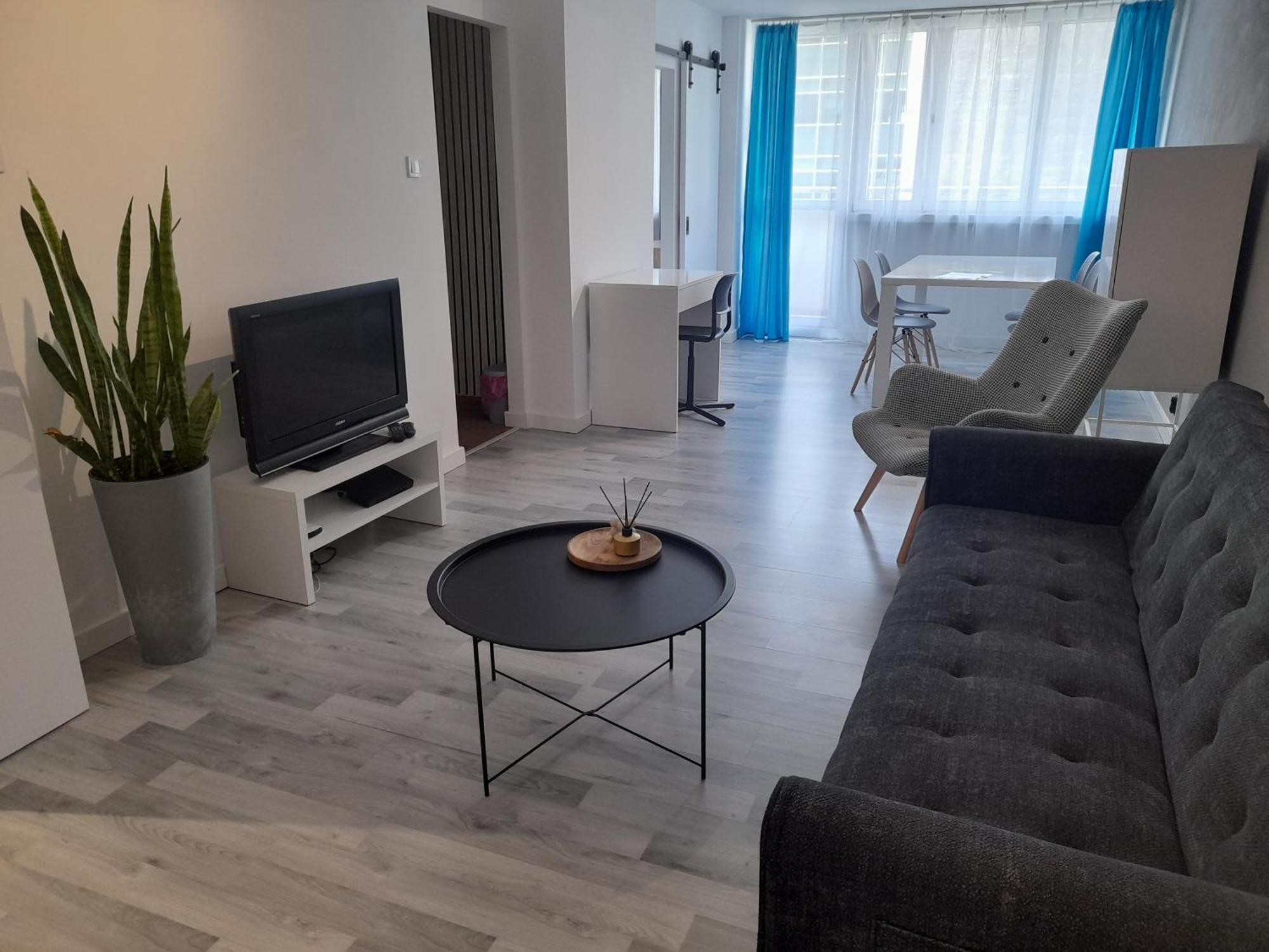 Apartament Superjednostka คาโตวีตเซ ภายนอก รูปภาพ